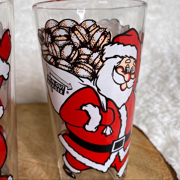 Vintage Christmas/Holiday Set Of 3 In-N-Out Burger Santa Drinking Glasses - Picture 2 of 5